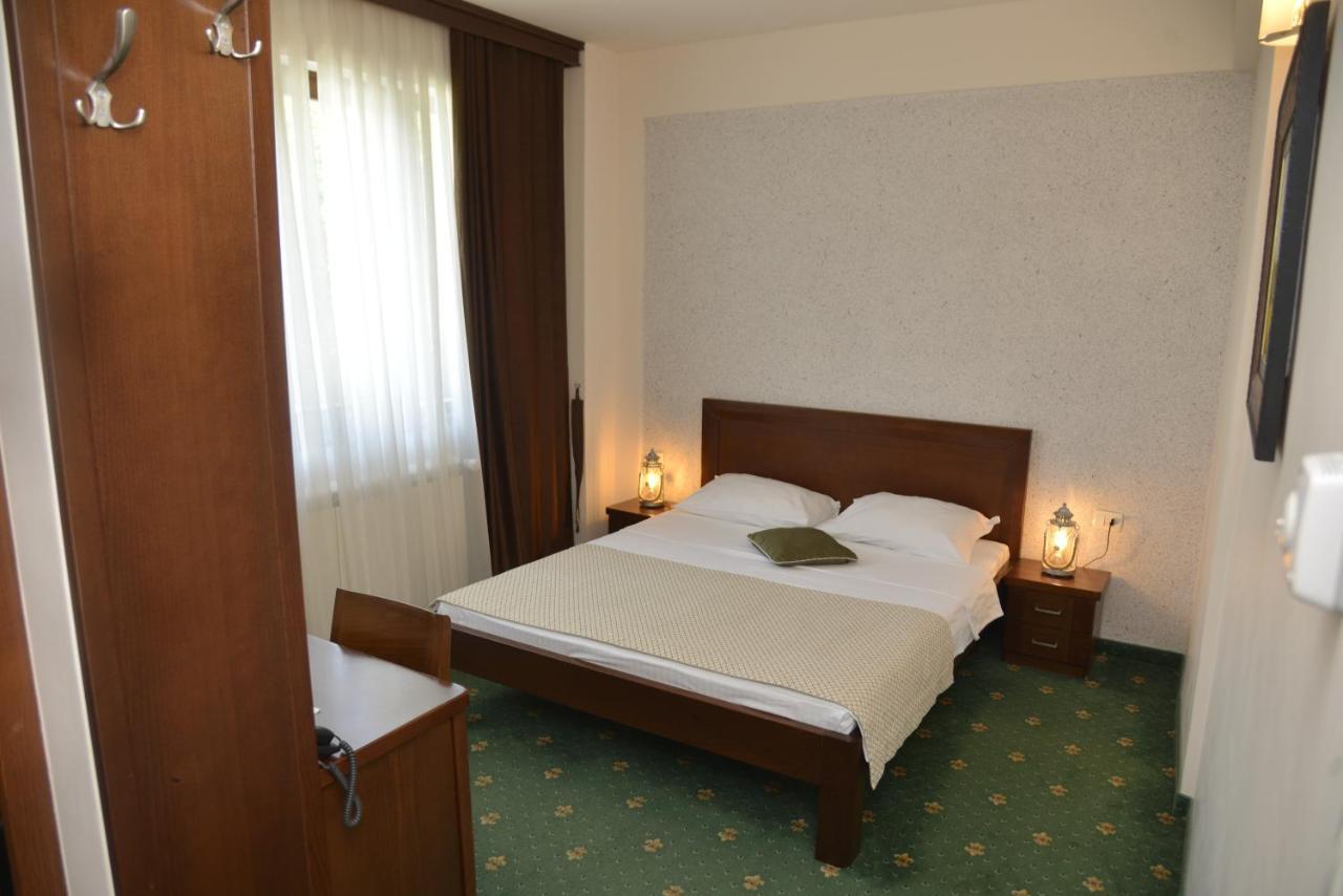 Hotel Trebjesa Nikšić Екстериор снимка