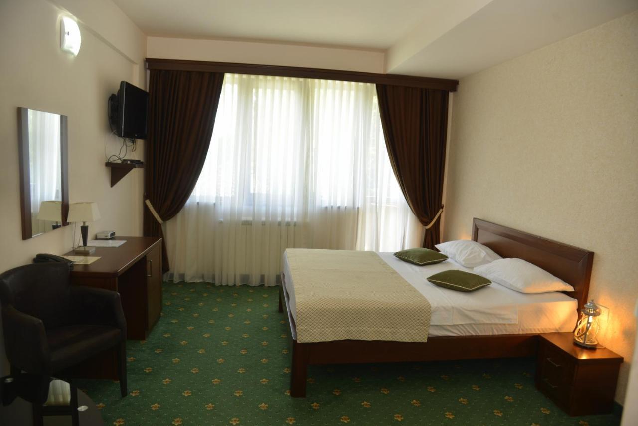 Hotel Trebjesa Nikšić Екстериор снимка